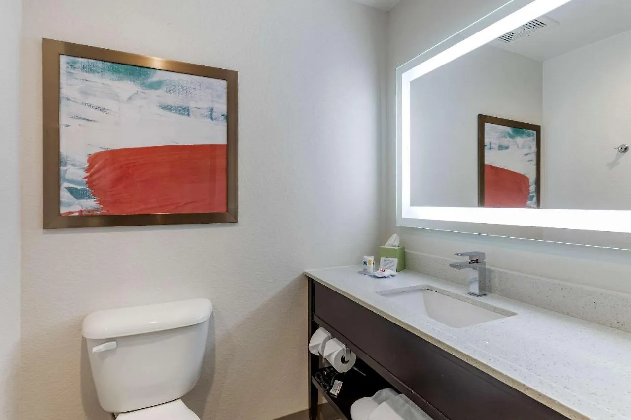 Hotel Comfort Inn & Suites Bennett Strasburg